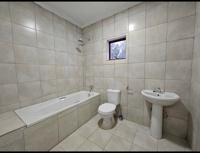 2 BEDROOM PROPERTY TO RENT IN RUIMSIG